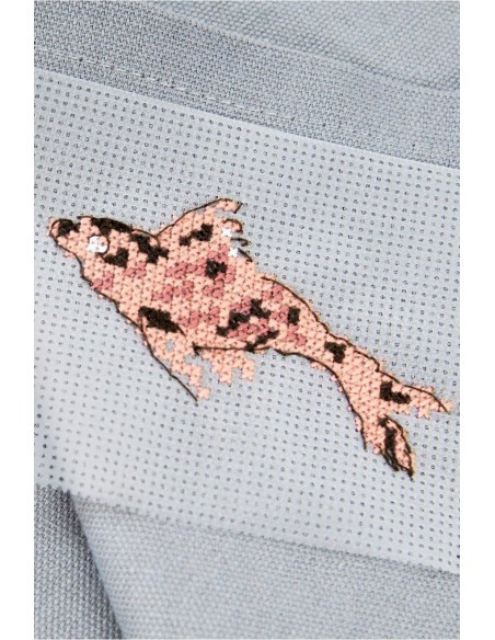 DC90-DC90-dc90_solublecanvas_alt1_880x1322