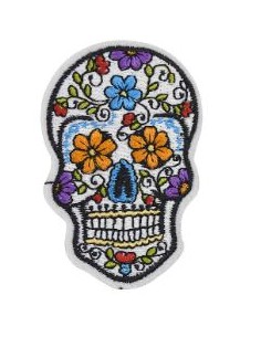 CALAVERA FONDO BLANCO