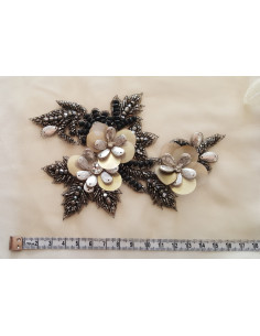 FLOR TONO ORO/NEGRO 2