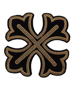 APLICACIÓN GRANDE BORDADA...