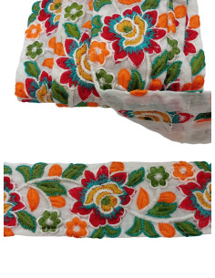 GALÓN BORDADO FLORES ROJAS...