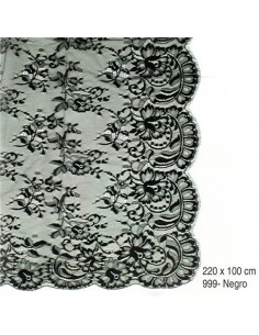 MANTILLA BLONDA NEGRA... 2