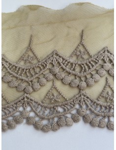 Tul bordado algodón beige...