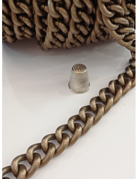 Cadena alumino dorado viejo 16mm