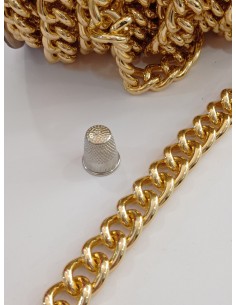 Cadena alumino dorado viejo...