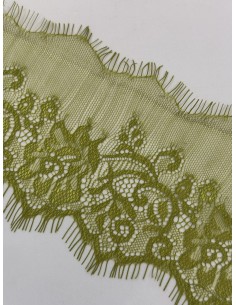 Encaje bordado verde nylon...