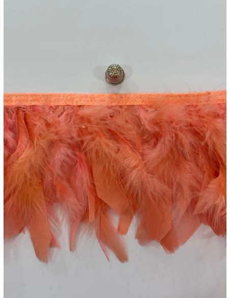 Pluma de pavo 12cm de ancho cosidas en tira