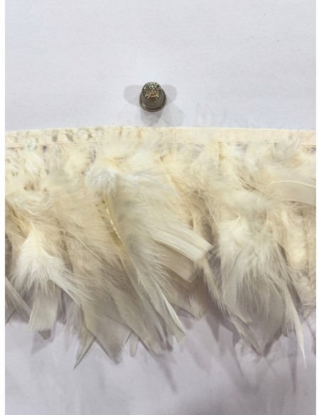 Pluma de pavo 12cm de ancho cosidas en tira