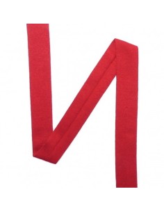 Cinta roja al bies de punto...