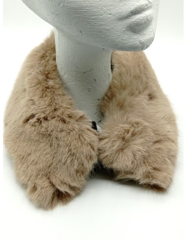 Cuello natural pelo ecológico premium...