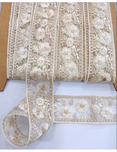 Galón organza crudo bordado blanco...